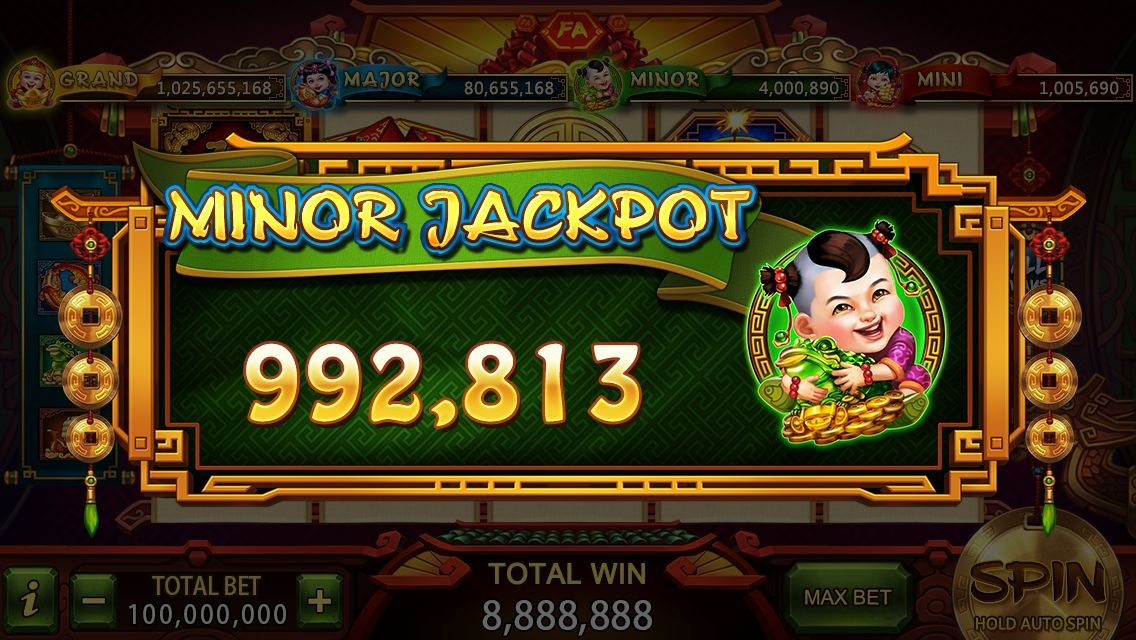  casino presented on mobile device in Pakistan with slots and live games